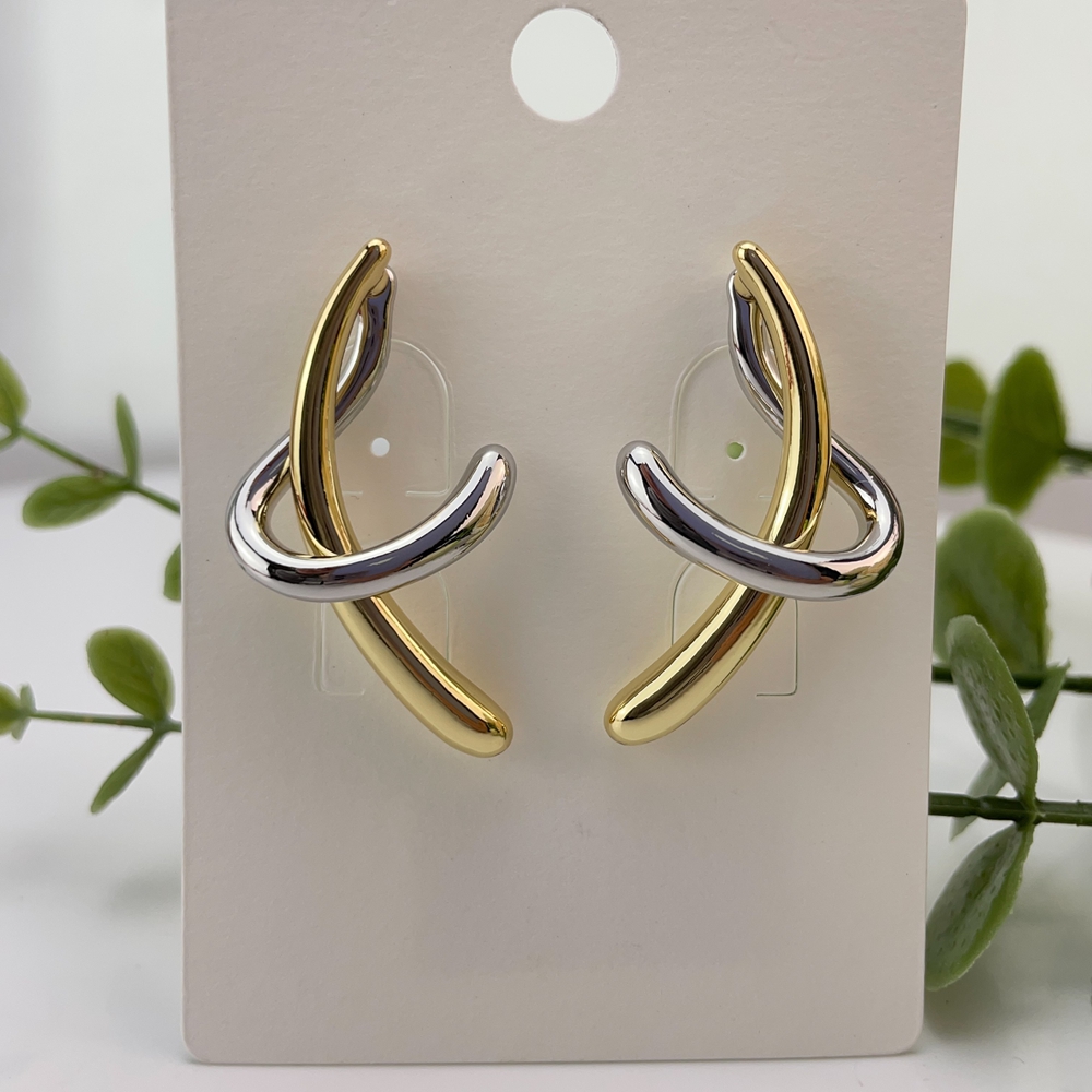 Women Accessories Dubai - Yuminglai Gioielli di Lusso alla Moda