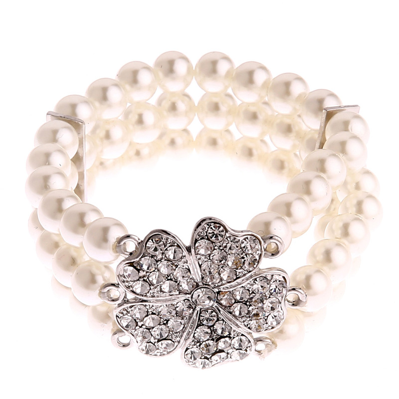 Audrey Hepburn colazione da Ti - Women'S Accessories In The 1950S recensione e prezzo