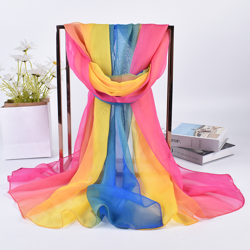 2023 Primavera/Estate Nuova sc - Silk Scarf Square recensione e prezzo