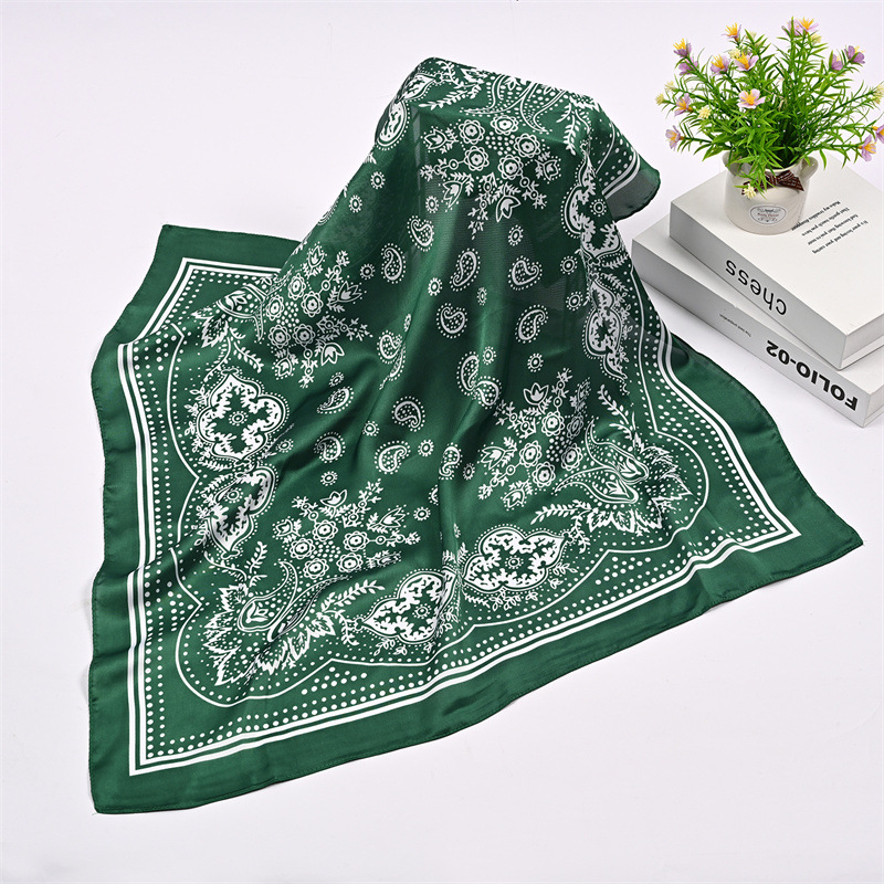 Foulard Quadrato in Raso Syhoo - Silk Scarf Square recensione e prezzo
